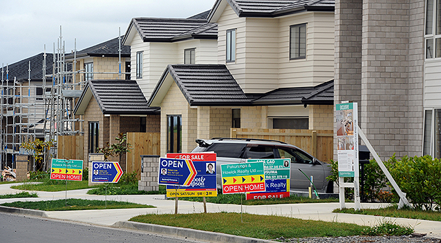 Real eastate, Residential, for sale, Ormiston, Auckland, New Zealand, Saturday, December 13, 2014. Credit:SNPA / Ross Setford