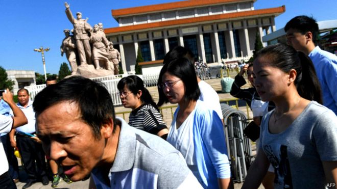 160908135936_mao_mausoleum_mao_zedong_40_anniversary_640x360_afp