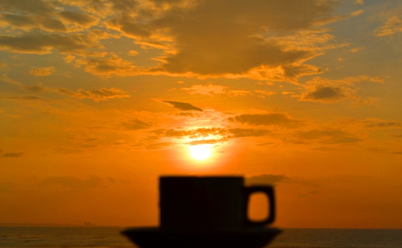 sunrise-and-tea-beaumond