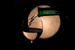wine_moon1